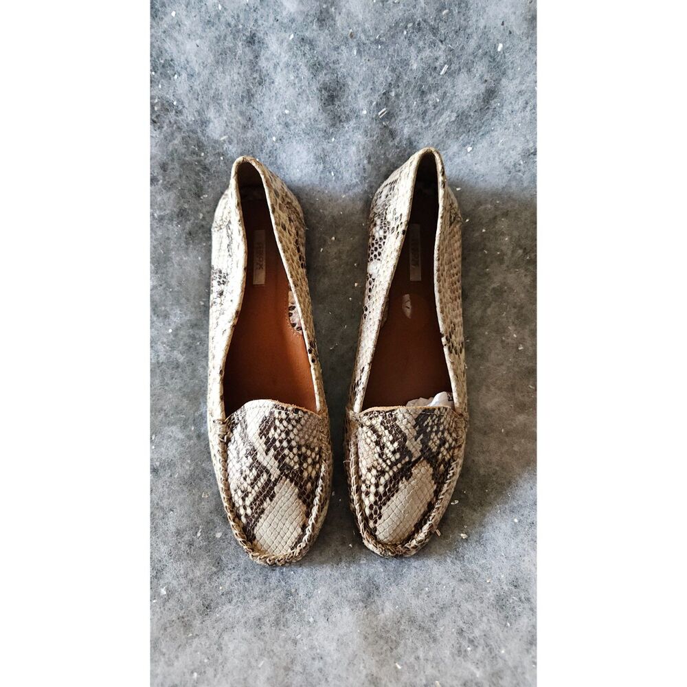 Geox Respira Leather Loafers | Size 7.5/38 | Clean Girl | Flats